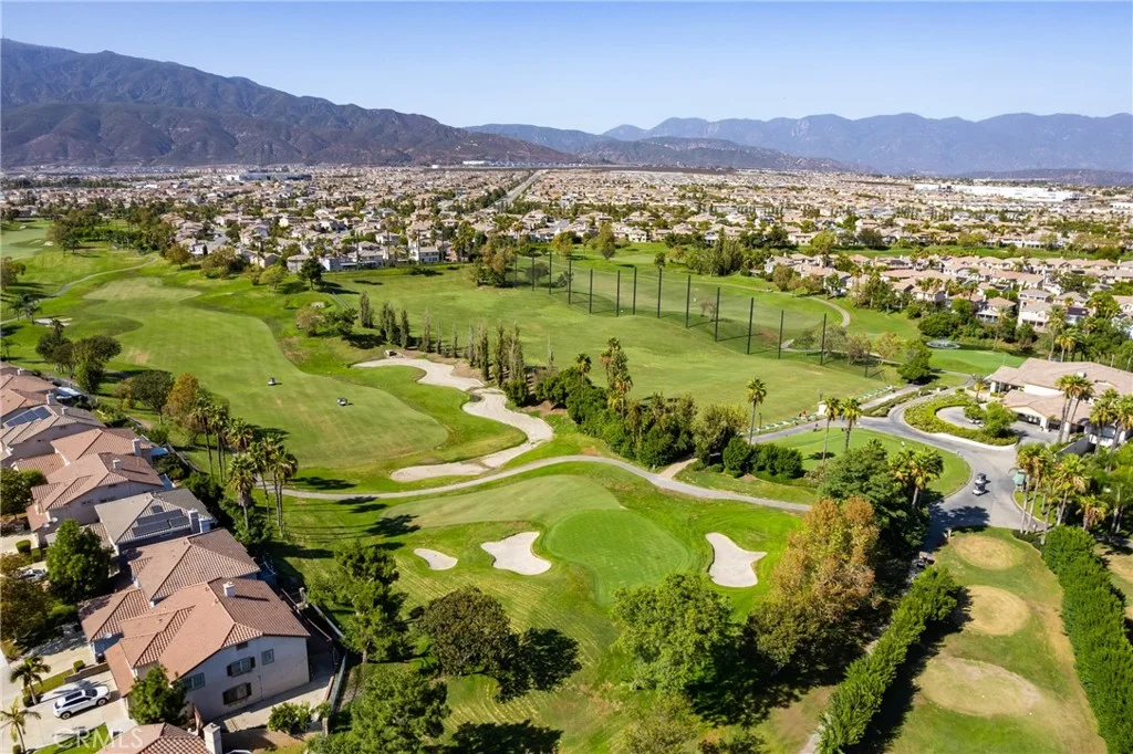 6011 Mira Vista Lane, Fontana, CA 92336