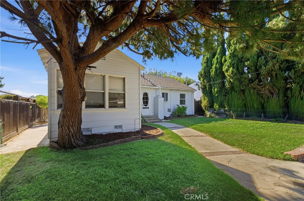 2860 Daisy Avenue, Long Beach, CA 90806