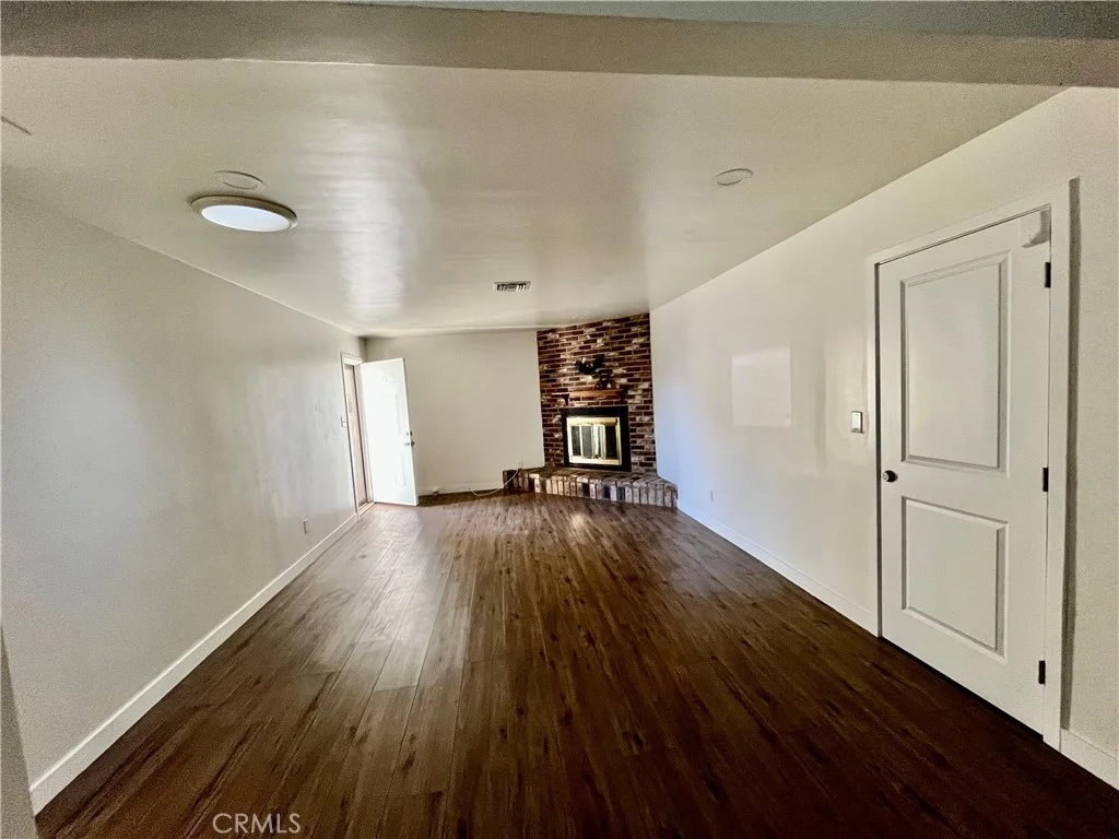829 Normandy Pl, Santa Ana, CA 92701