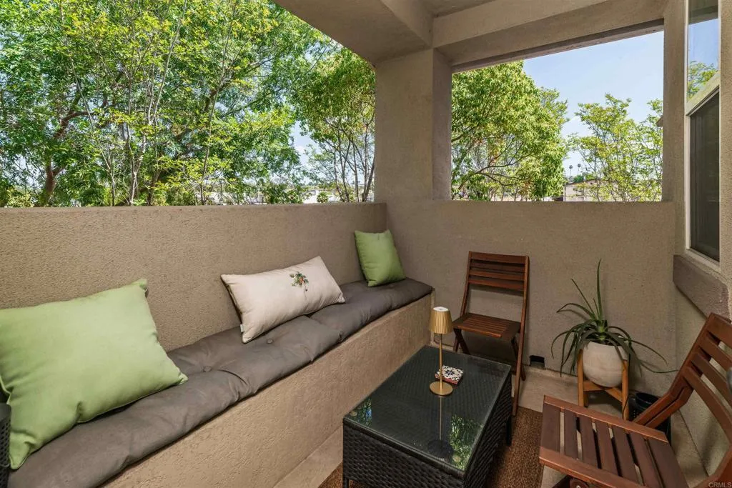 Additional image 14 of 451 Avenida De La Luna, Vista, CA 92083