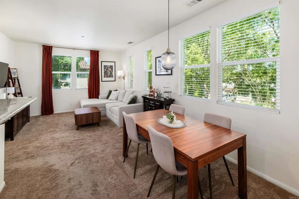 Additional image 41 of 451 Avenida De La Luna, Vista, CA 92083