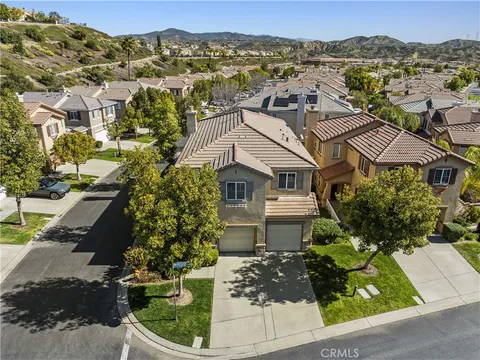 29116 Manzanita Lane, Valencia, CA MLS: SR25040087