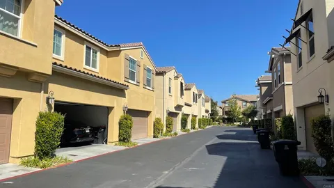 1339 Caminito Agostino, Chula Vista, CA MLS: PTP2501503