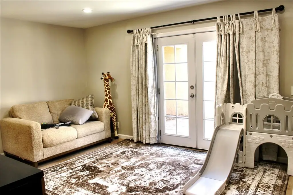 Additional image 27 of 1049 W Pine St Unit c, Upland, CA 91786
