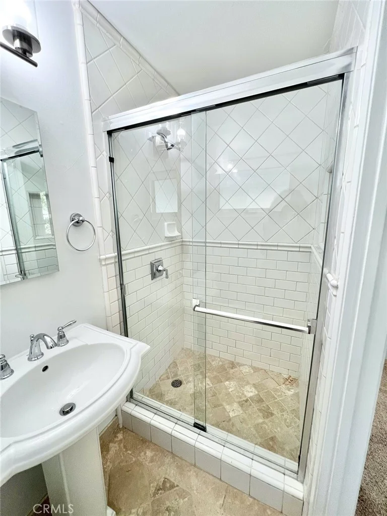 1417 Vuelta Grande Ave, Long Beach, CA 90815