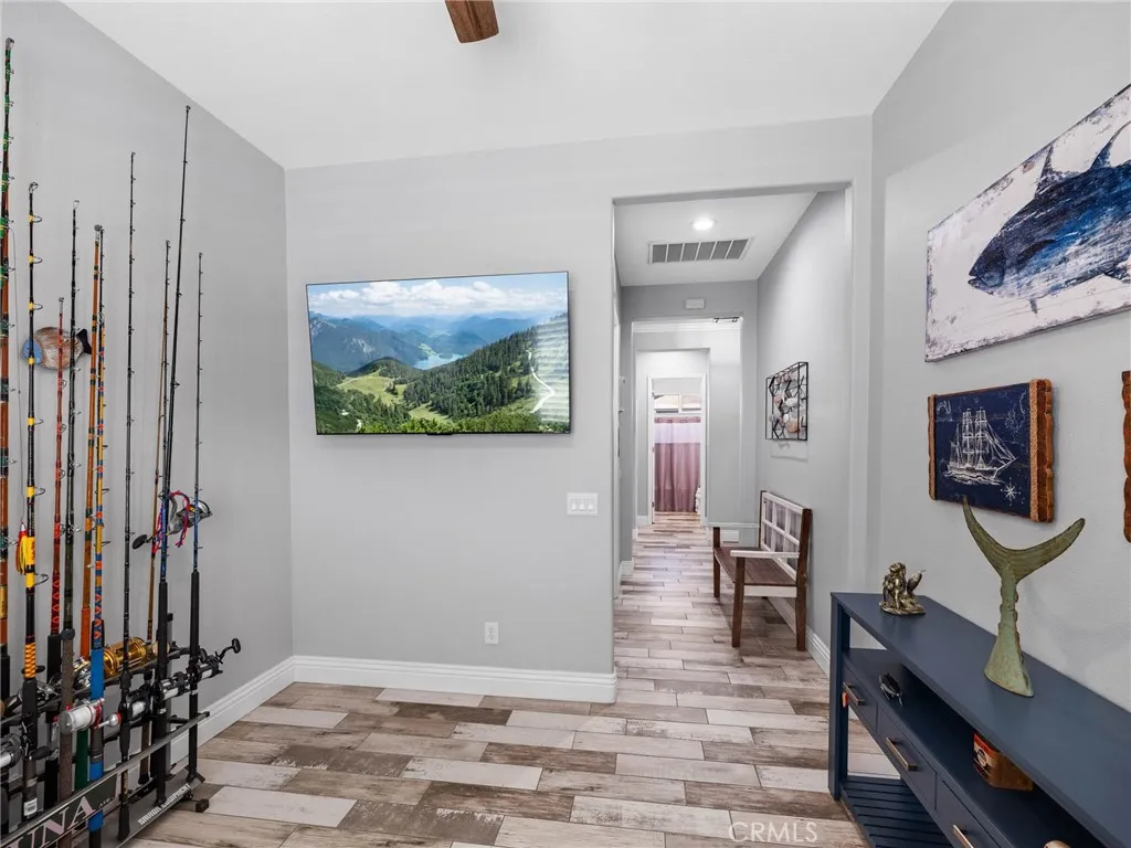 Additional image 32 of 10812 Katepwa Street, Apple Valley, CA 92308