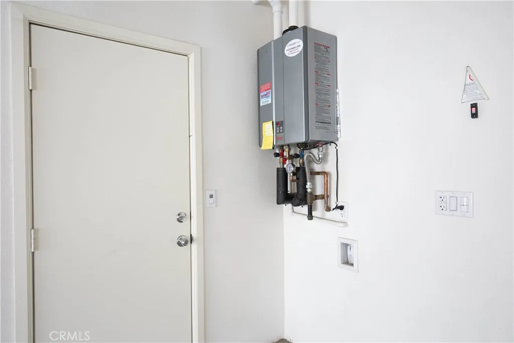 Additional image 24 of 240 Natural Bridge Ln, Palmdale, CA 93551