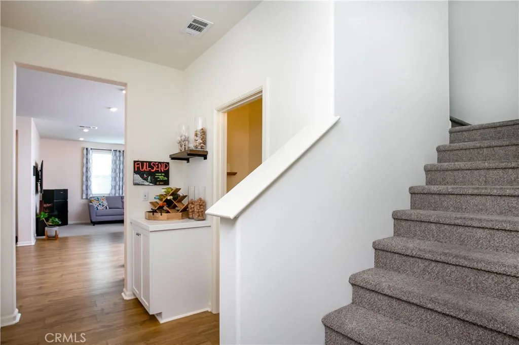 Additional image 39 of 240 Natural Bridge Ln, Palmdale, CA 93551