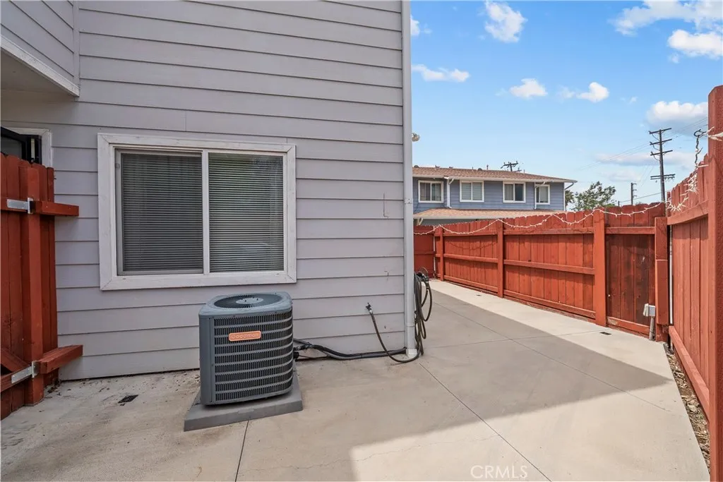 Additional image 64 of 14552 Foothill Blvd, Sylmar, CA 91342
