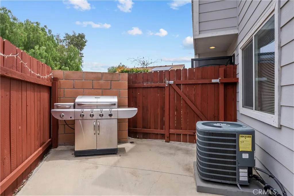 Additional image 65 of 14552 Foothill Blvd, Sylmar, CA 91342