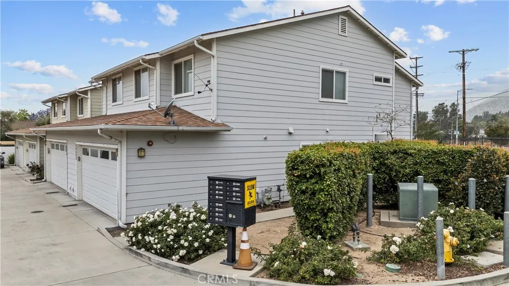 Additional image 81 of 14552 Foothill Blvd, Sylmar, CA 91342