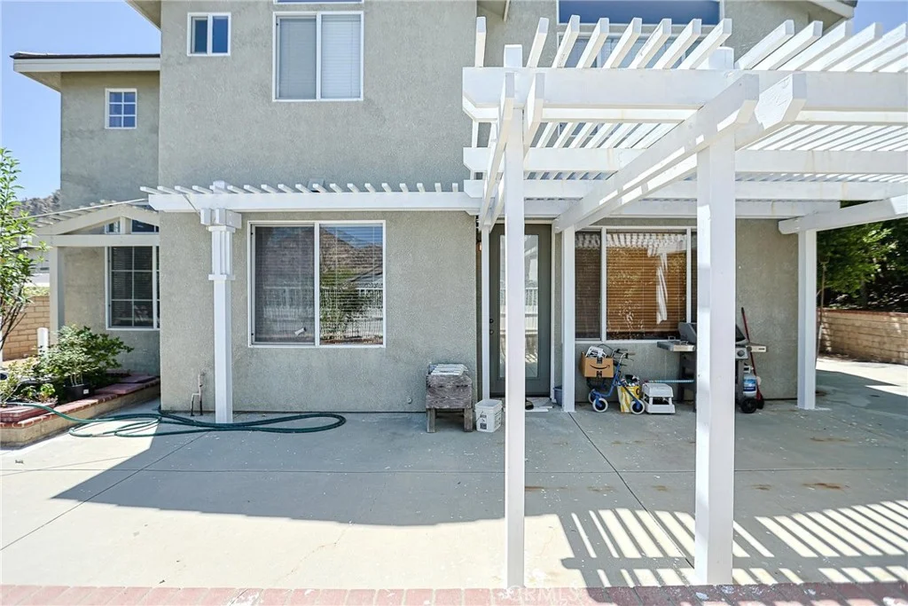 28611 Lupine St, Castaic, CA 91384