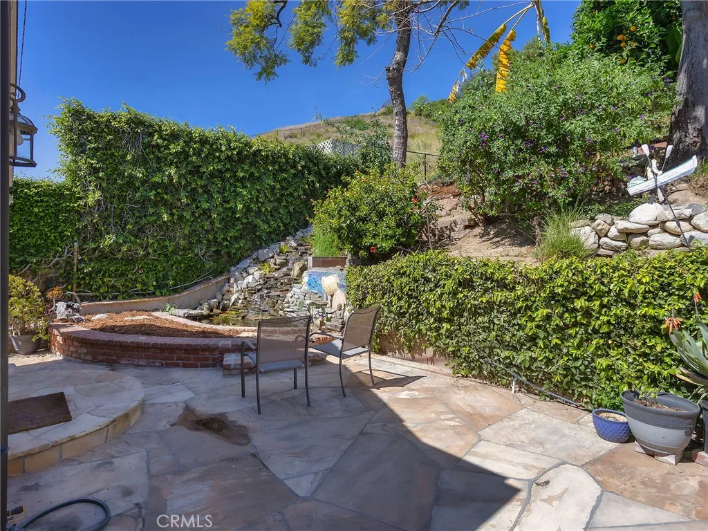 Additional image 48 of 1012 N Sunset Canyon Drive, Burbank, CA 91504
