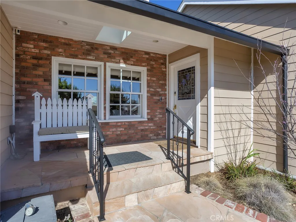 Additional image 74 of 1012 N Sunset Canyon Drive, Burbank, CA 91504