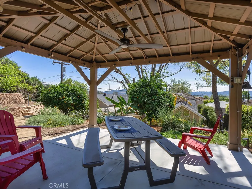 Additional image 125 of 1012 N Sunset Canyon Drive, Burbank, CA 91504