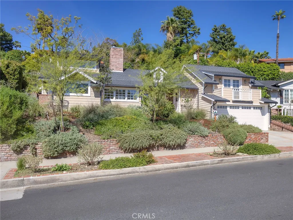 Additional image 60 of 1012 N Sunset Canyon Drive, Burbank, CA 91504