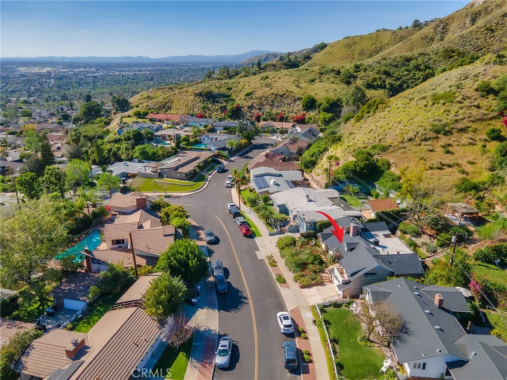 Additional image 142 of 1012 N Sunset Canyon Drive, Burbank, CA 91504