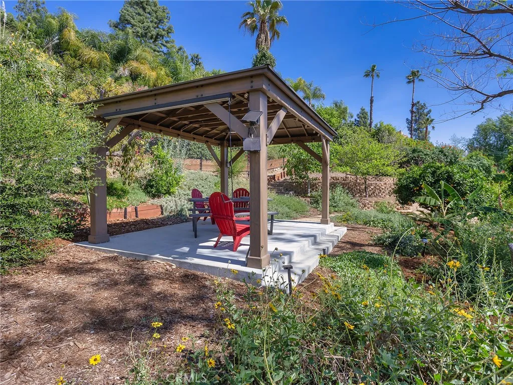 Additional image 122 of 1012 N Sunset Canyon Drive, Burbank, CA 91504