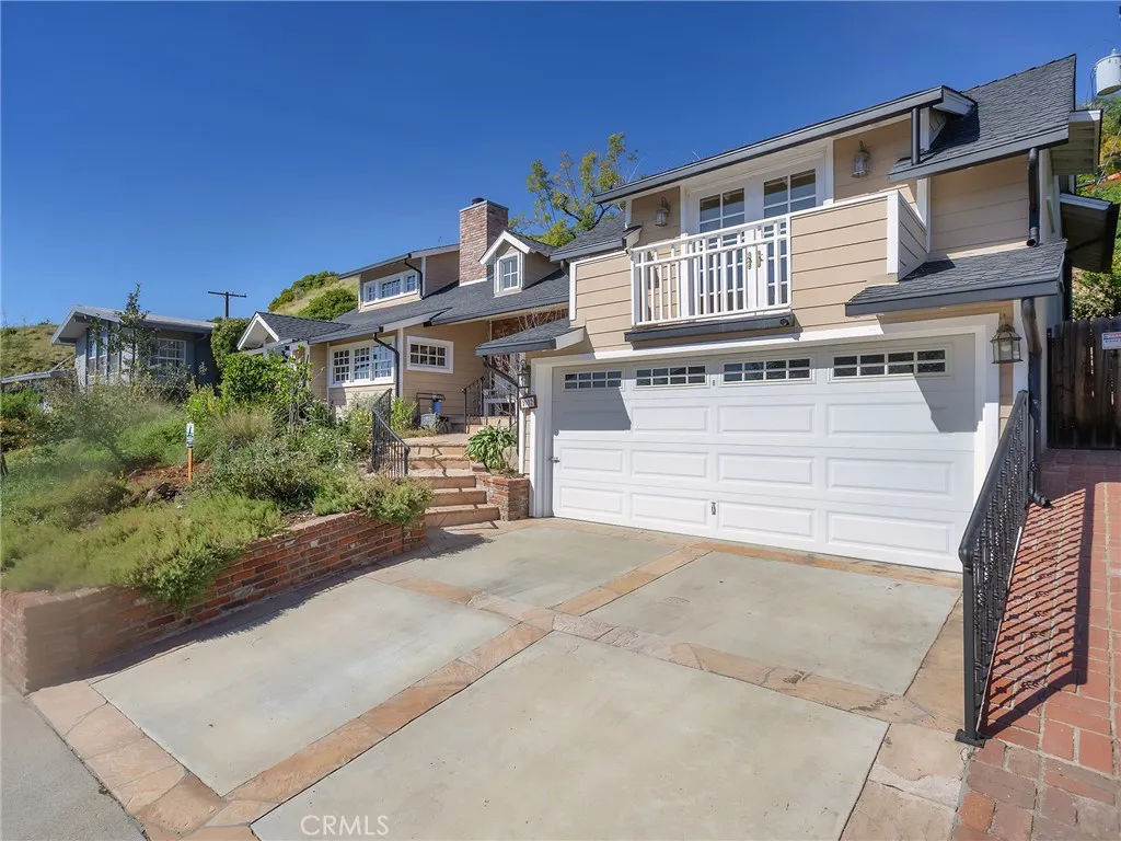 Additional image 61 of 1012 N Sunset Canyon Drive, Burbank, CA 91504