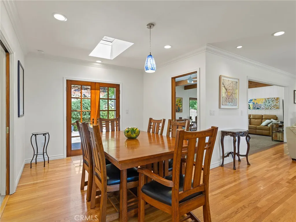 Additional image 86 of 1012 N Sunset Canyon Drive, Burbank, CA 91504