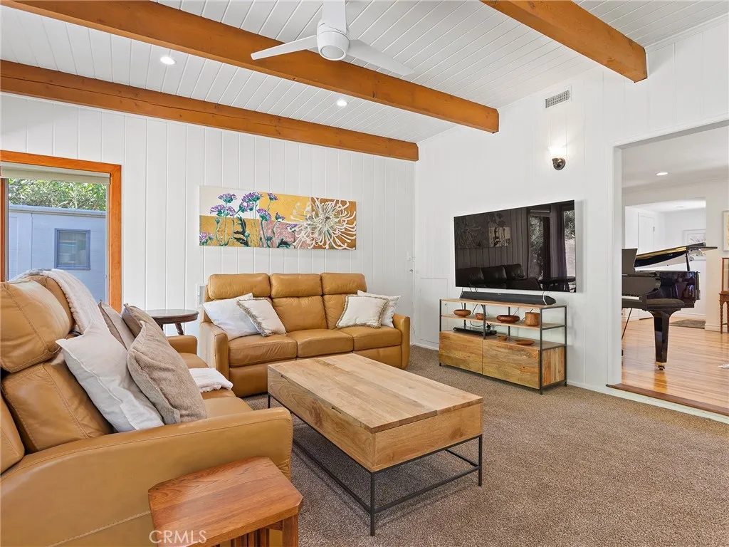 Additional image 100 of 1012 N Sunset Canyon Drive, Burbank, CA 91504