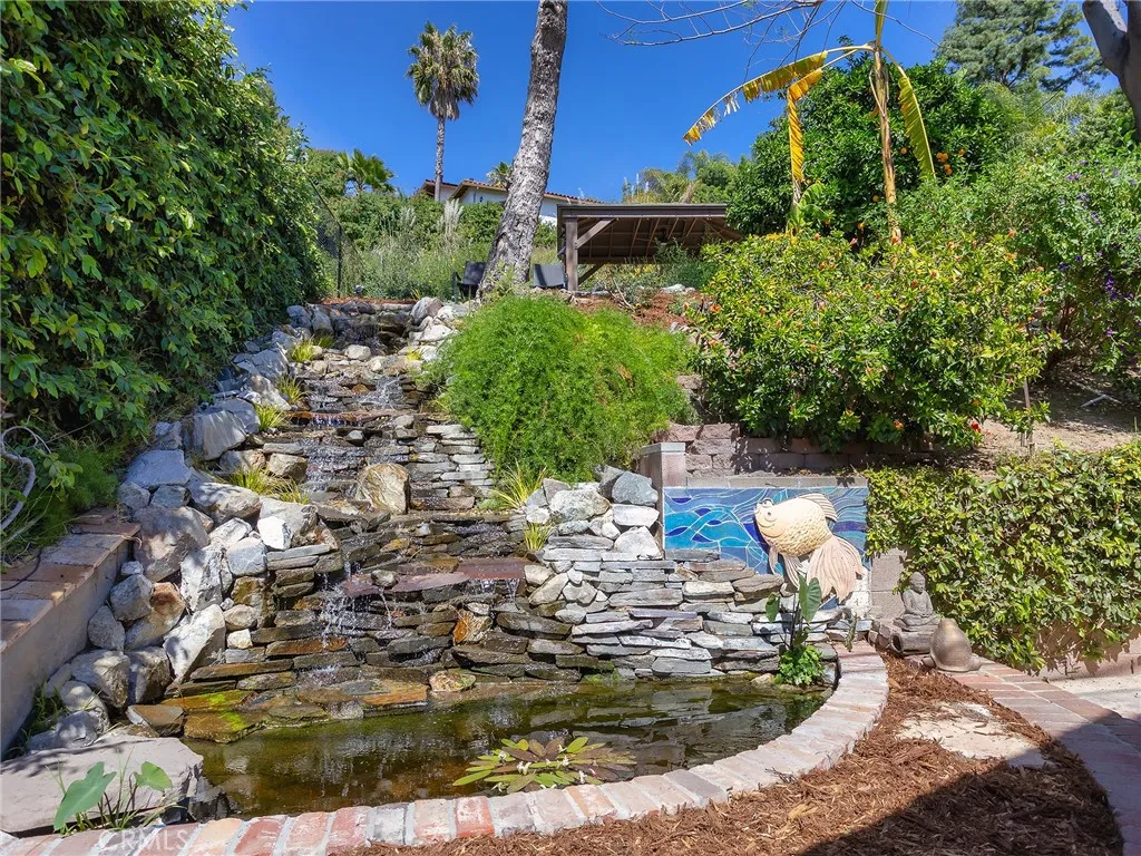 Additional image 118 of 1012 N Sunset Canyon Drive, Burbank, CA 91504