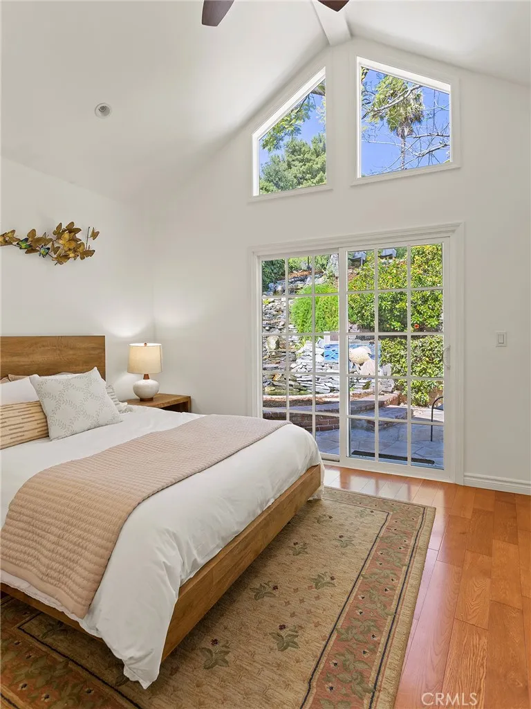 Additional image 107 of 1012 N Sunset Canyon Drive, Burbank, CA 91504