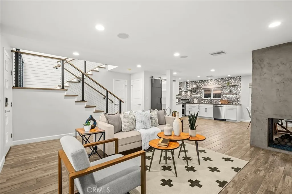 Additional image 3 of 700 E Taft, Orange, CA 92865