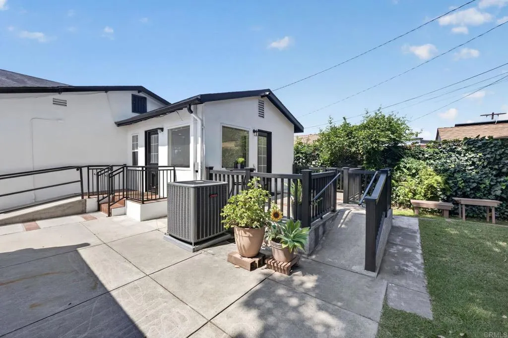 Additional image 115 of 3811 Boyce Avenue, Los Angeles, CA 90039