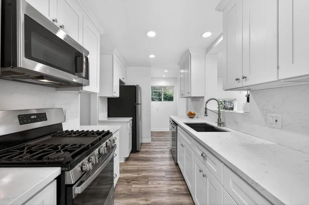 Additional image 17 of 3811 Boyce Avenue, Los Angeles, CA 90039