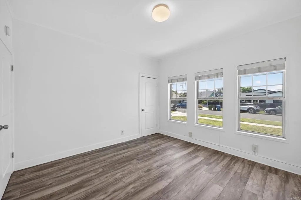 Additional image 101 of 3811 Boyce Avenue, Los Angeles, CA 90039