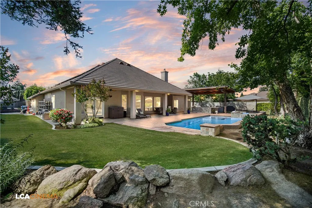 Additional image 6 of 10808 Queensbury Dr, Bakersfield, CA 93312