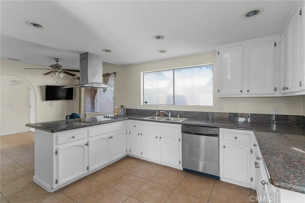 Additional image 8 of 12285 Road Runner Rdg, Riverside, CA 92503