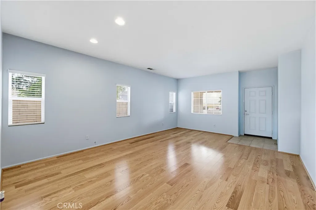 Additional image 8 of 43406 Rucker St, Lancaster, CA 93535