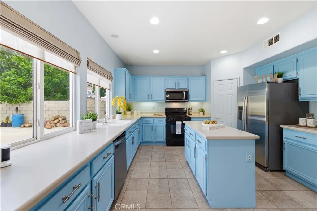 Additional image 60 of 43406 Rucker St, Lancaster, CA 93535