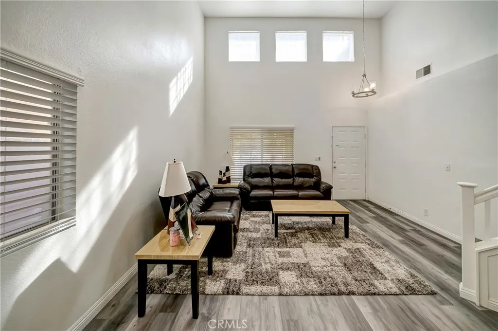 Additional image 10 of 44111 Lotus Court, Lancaster, CA 93536