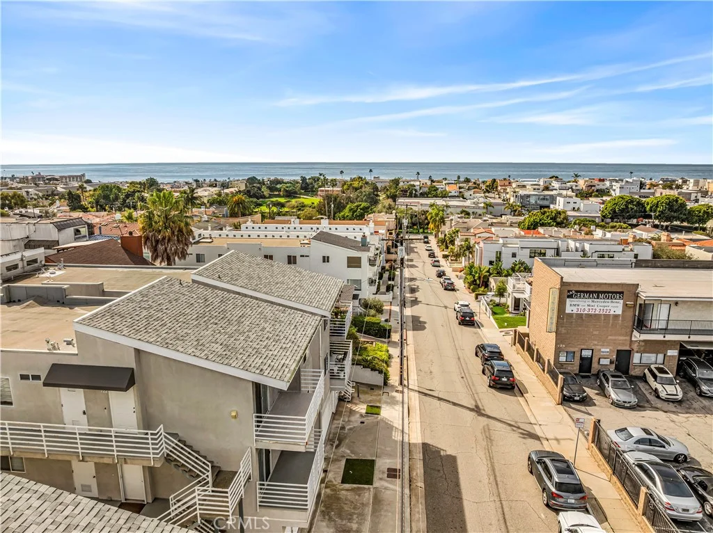 724 5th Street, Hermosa Beach, CA 90254