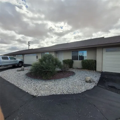 13089 Lakota Road, Apple Valley, CA MLS: SW25030418