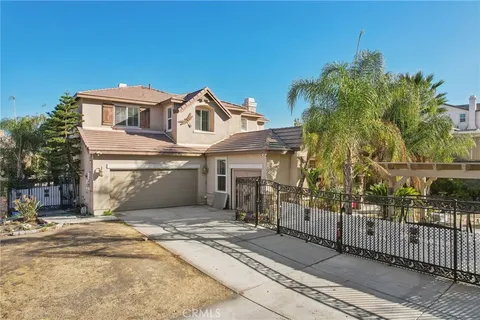 12 Via Palmieki Court, Lake Elsinore, CA 92532 - MLS#: PF25004363