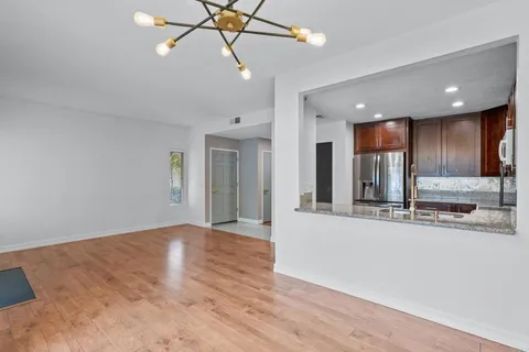992 Lupine Hills Dr. Unit 98, Vista, CA MLS: NDP2504433