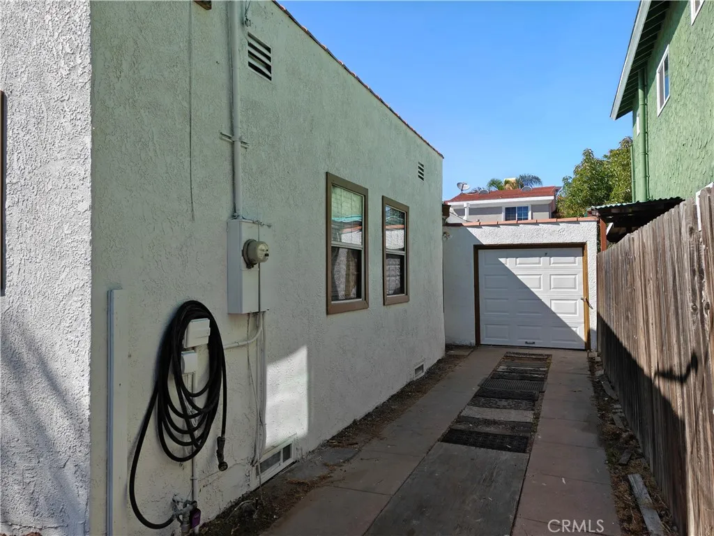 Additional image 3 of 2439 E 15th St, Long Beach, CA 90804