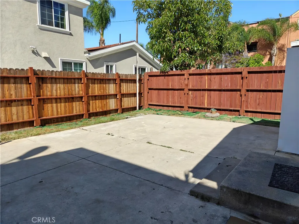 Additional image 24 of 2439 E 15th St, Long Beach, CA 90804