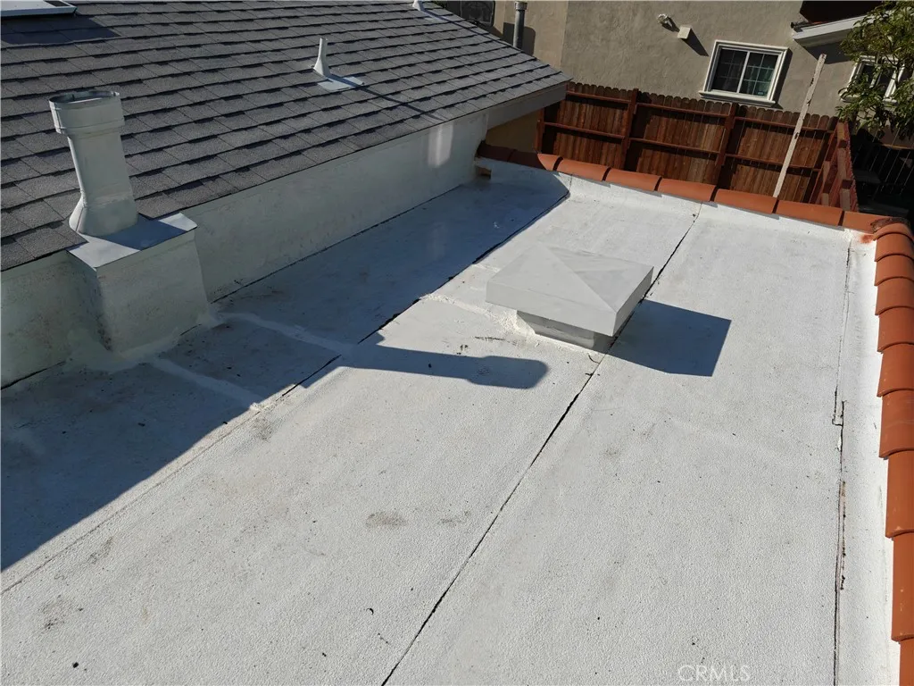 Additional image 38 of 2439 E 15th St, Long Beach, CA 90804