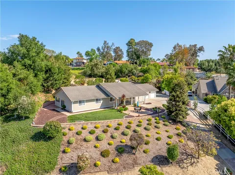 30405 Del Rey Road, Temecula, CA MLS: SW25100852