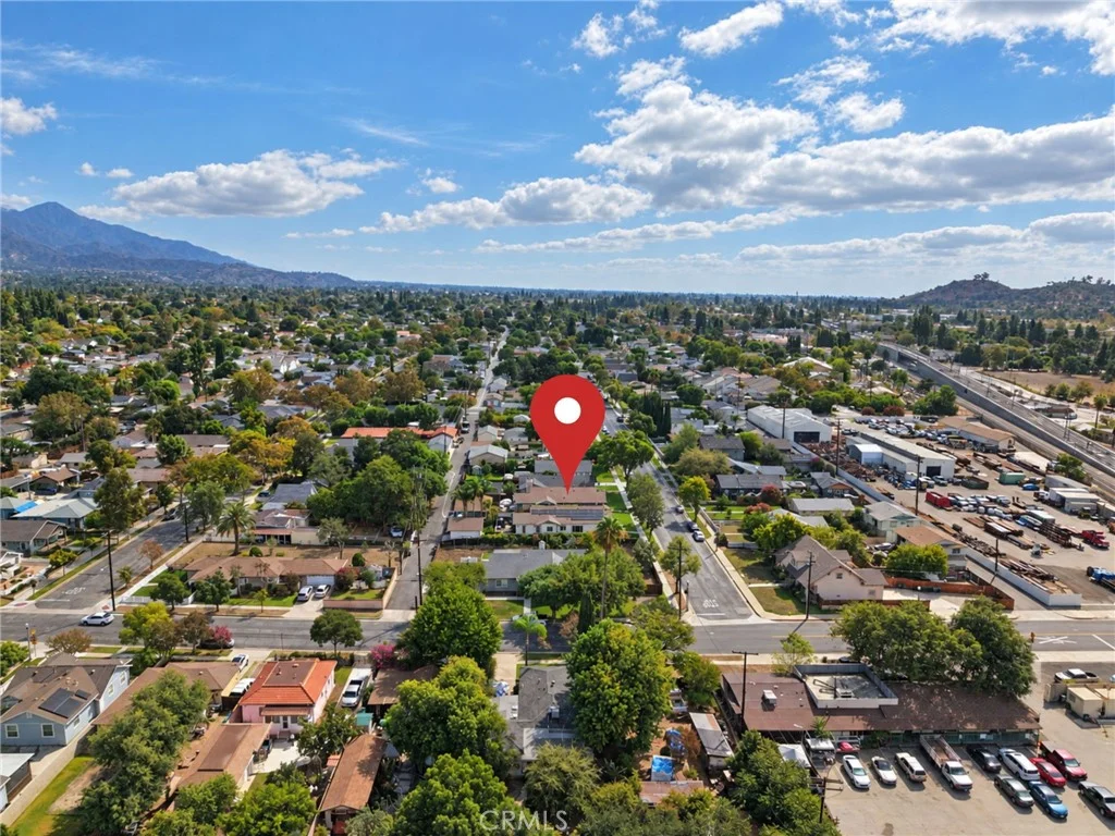 435 W 2nd St, San Dimas, CA 91773