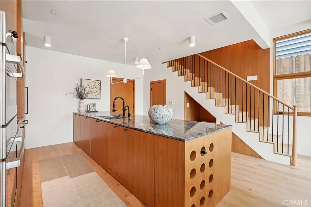 Additional image 31 of 647 Navy Street, Santa Monica, CA 90405