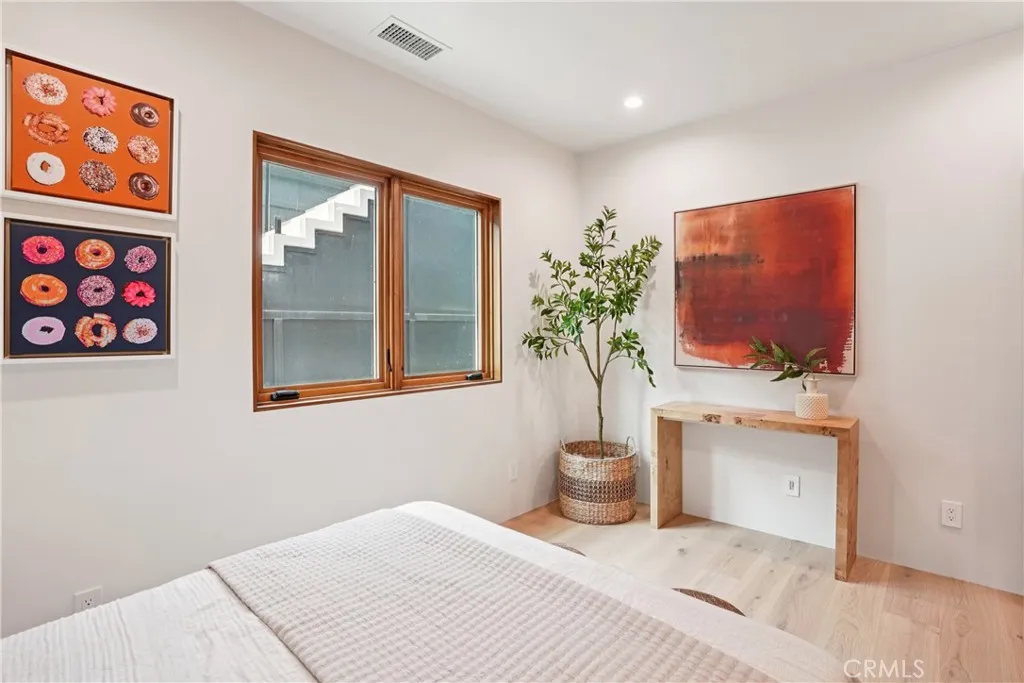 Additional image 110 of 647 Navy Street, Santa Monica, CA 90405