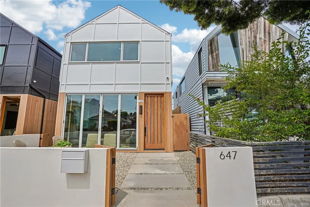 Additional image 3 of 647 Navy Street, Santa Monica, CA 90405