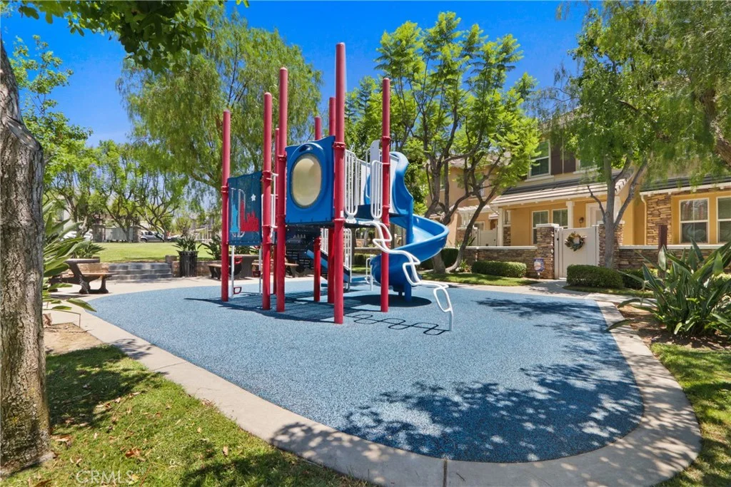 7729 Hess Pl, Rancho Cucamonga, CA 91739