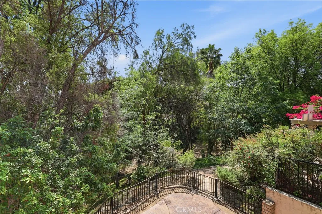 Additional image 24 of 2250 El Capitan Dr, Riverside, CA 92506